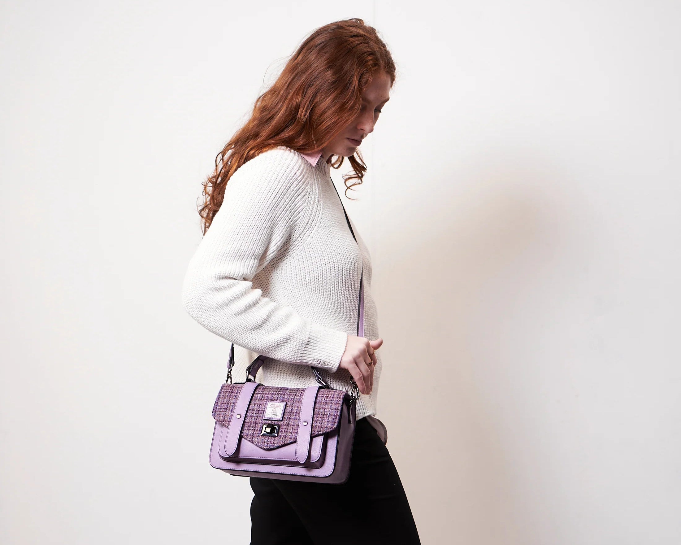 Islander Medium Satchel Bag with Harris Tweed Red, Green & Yellow Royal Stewart Fabric – Image 2 | Harris Tweed Scotland