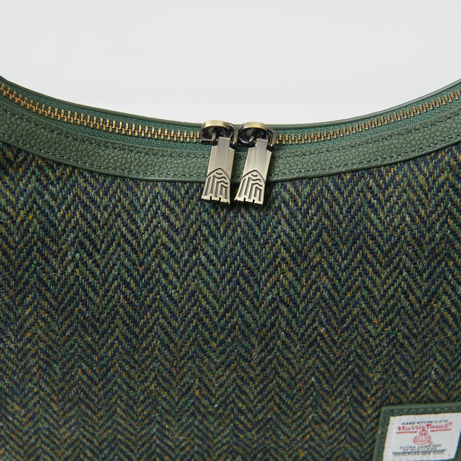 Islander Ellon Genuine Leather with Harris Tweed Shoulder Bag in Dark Green Herringbone – Image 3 | Harris Tweed Scotland
