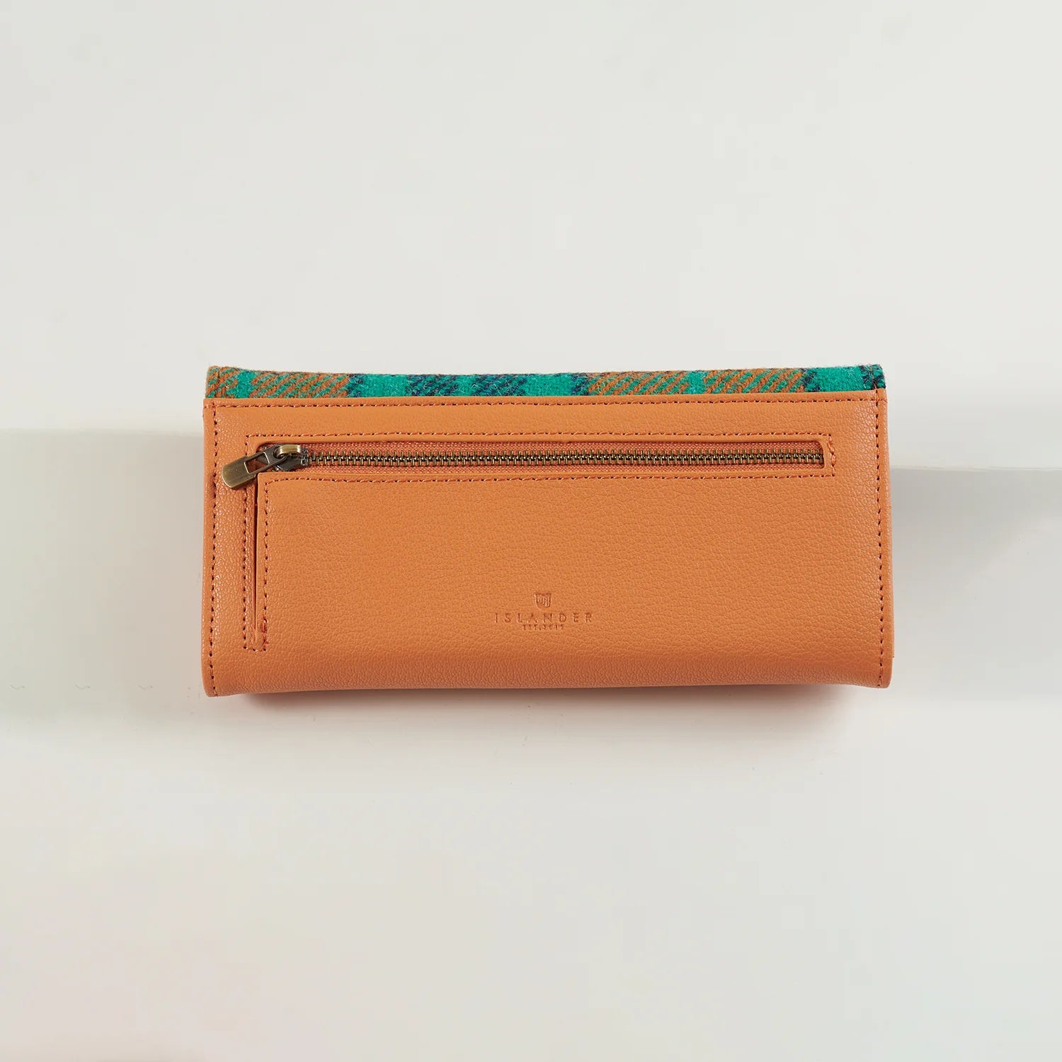 Islander Large Clasp Purse with Harris Tweed Navy Blue & Beige Tartan – Image 3 | Harris Tweed Scotland