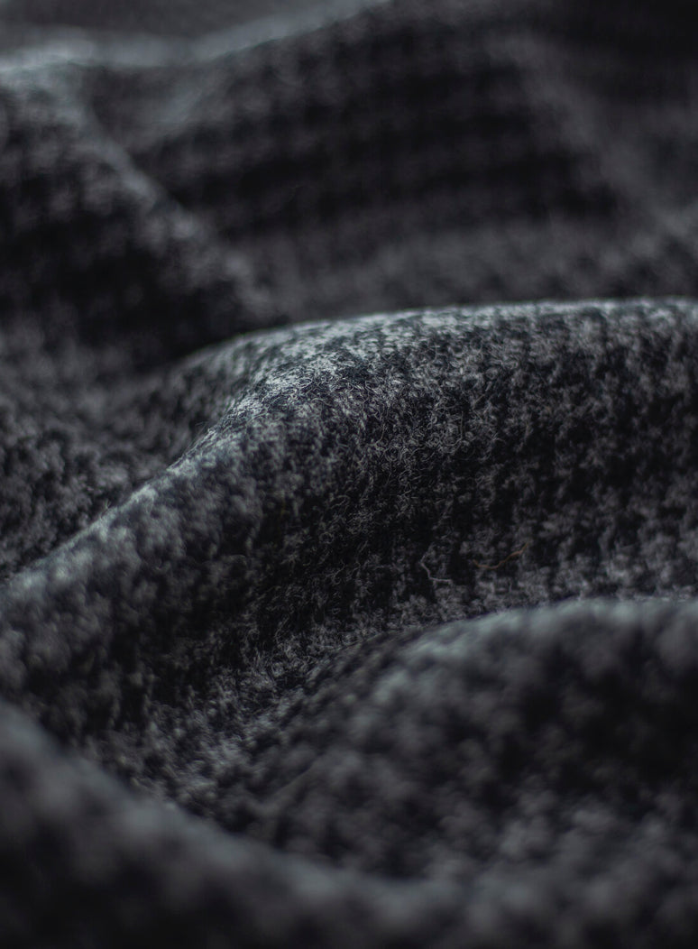 Harris Tweed Black and Grey Houndstooth Cloth Fabric | Harris Tweed Scotland