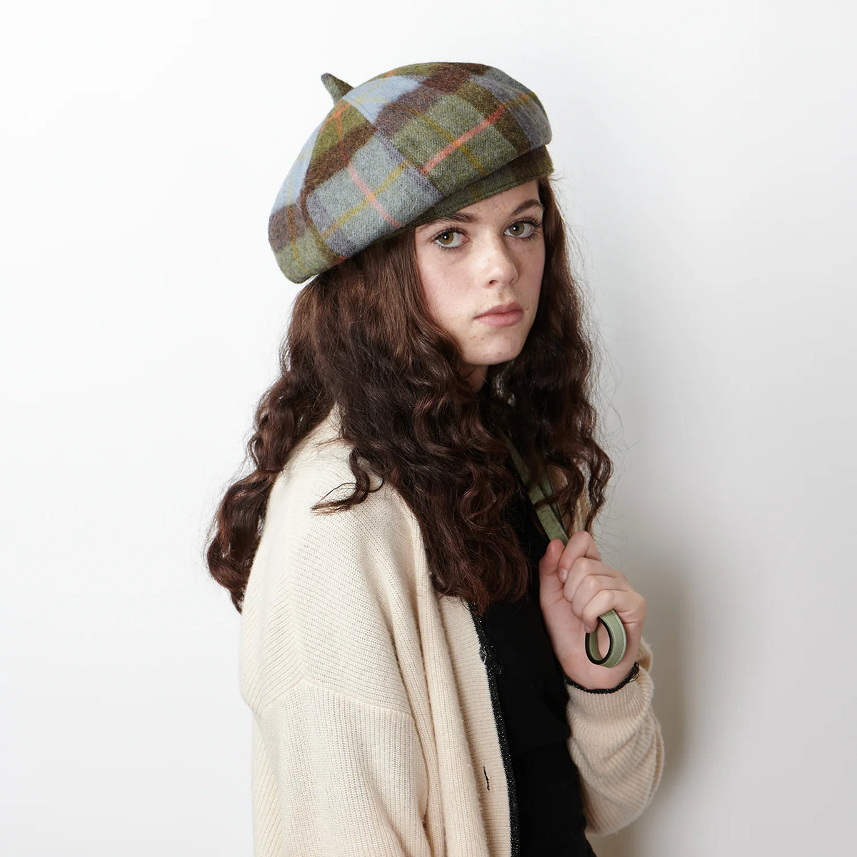 Islander Lambswool Ladies Bunnet (Flat Cap) (Chestnut & Blue Tartan)