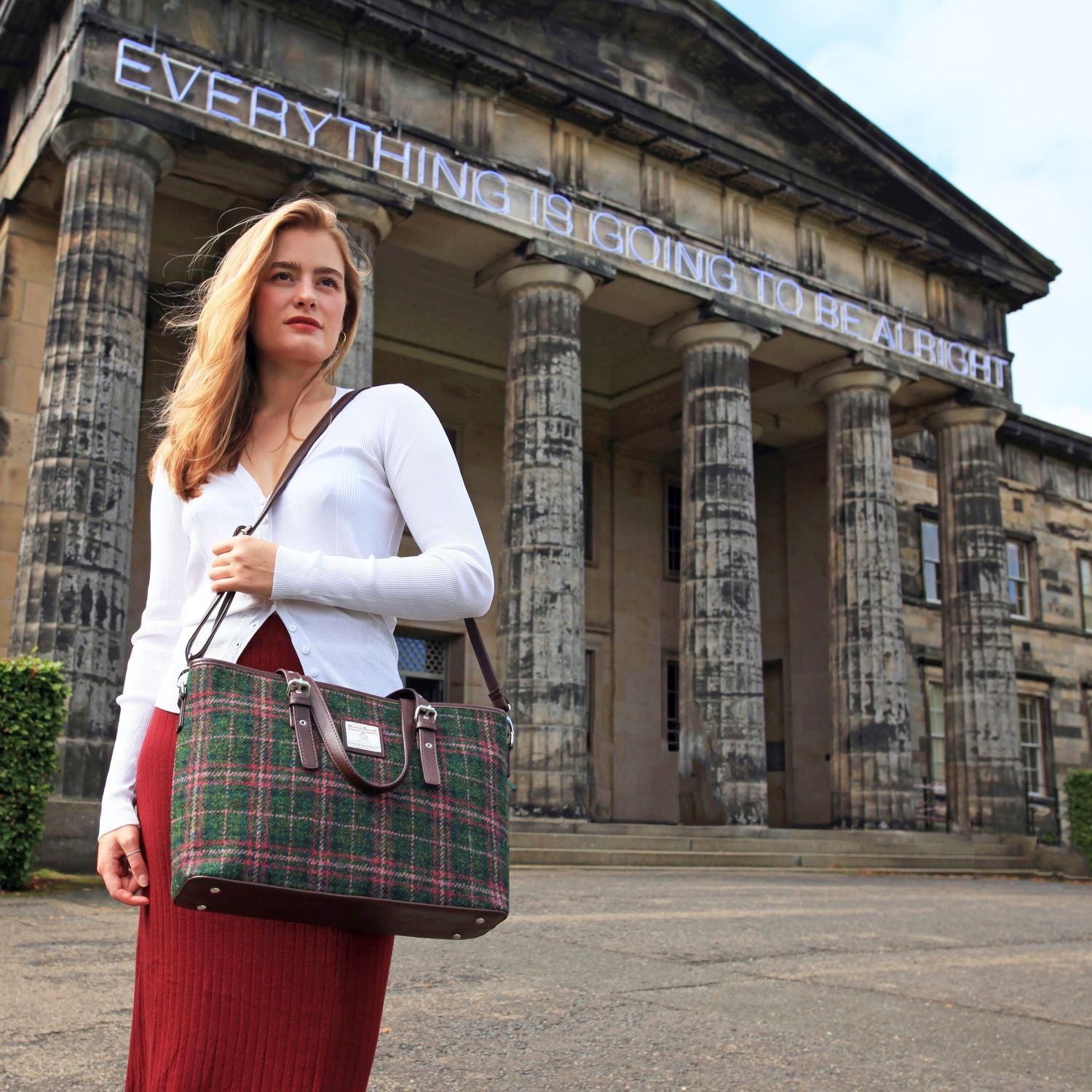 Glen Appin Spey Tote Shoulder Bag with Harris Tweed (Burgundy & Sand Tartan)