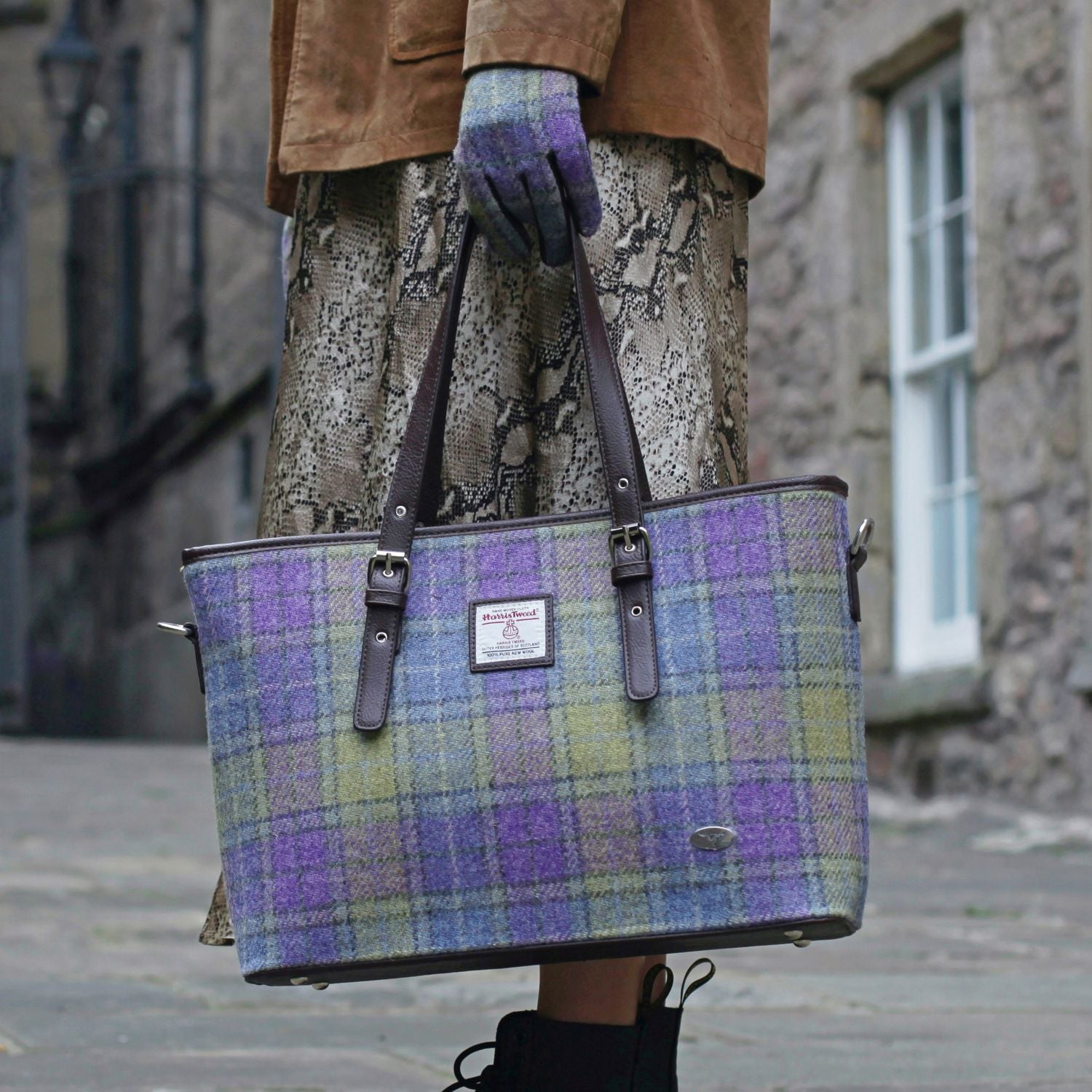 Glen Appin Spey Tote Shoulder Bag with Harris Tweed (Burgundy & Sand Tartan)