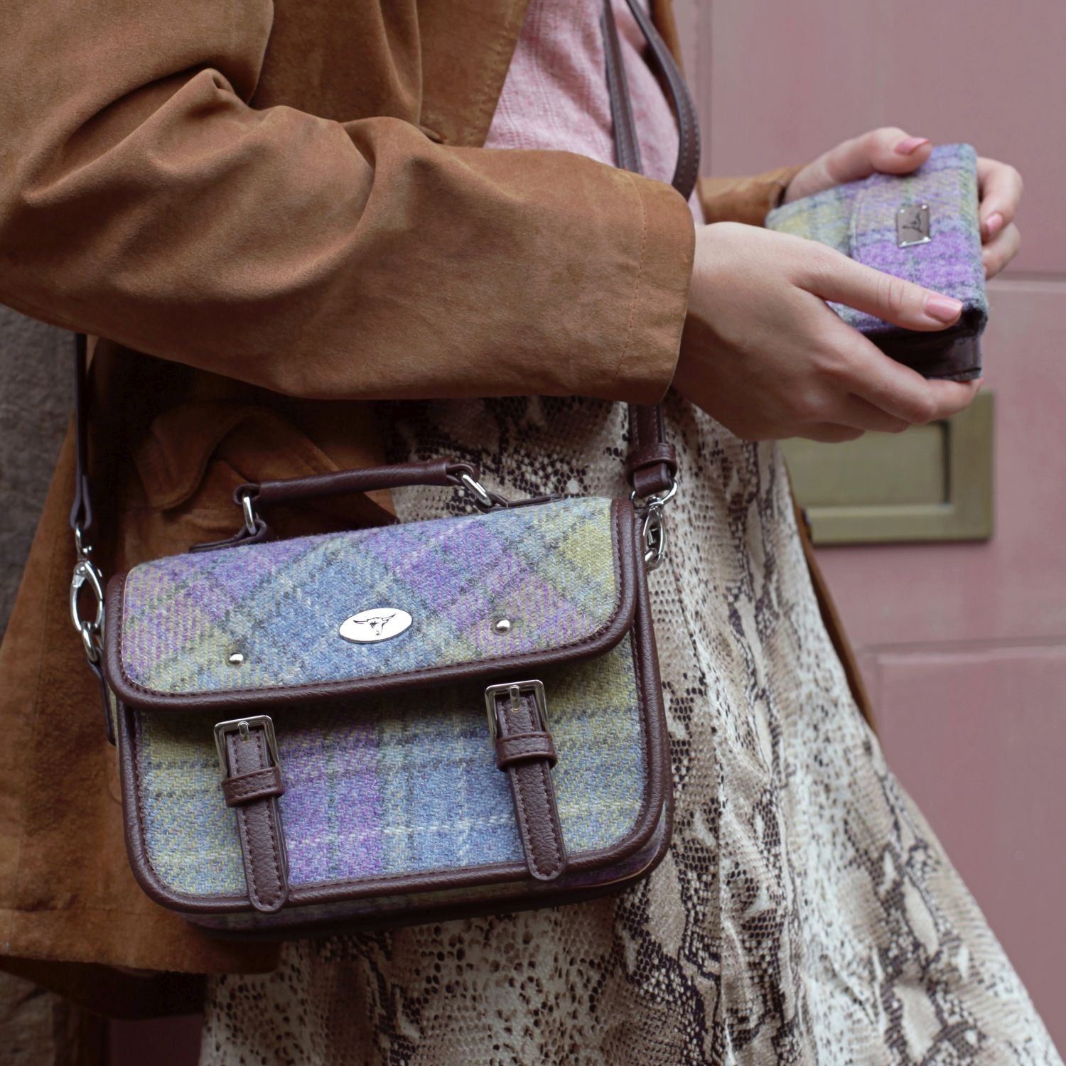 Harris Tweed Bervie Mini Satchel COL001 – Image 2 | Harris Tweed Scotland