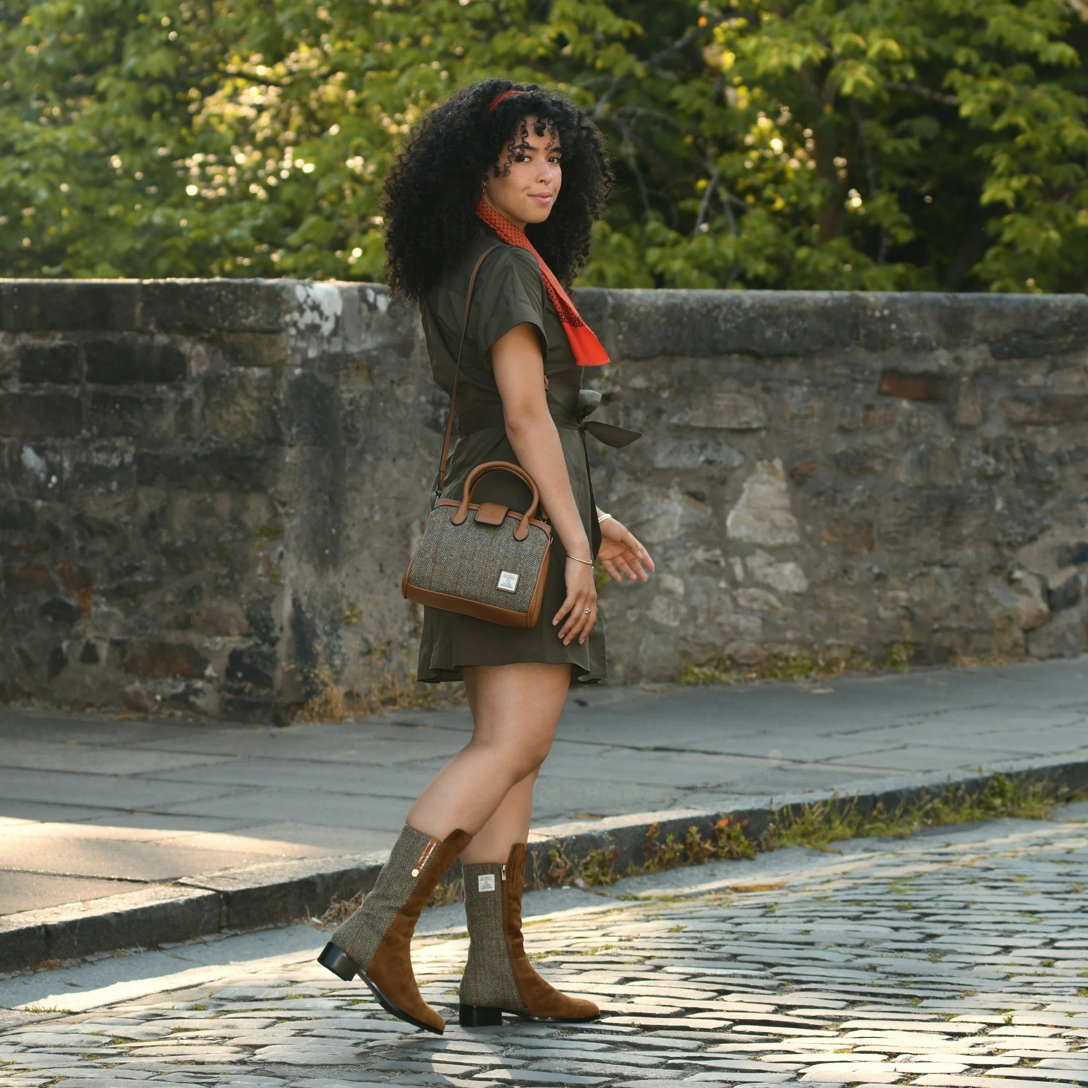 Islander Mini Tiree Tote with Harris Tweed Black & Grey Herringbone