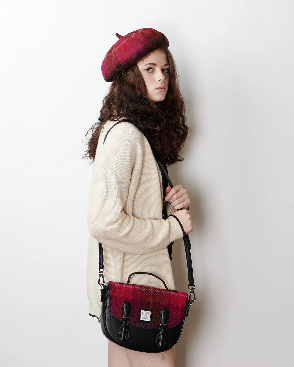 Islander Lambswool Ladies Bunnet (Flat Cap) (Fuchsia Tartan)