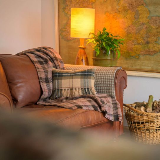Lochcarron Bracken British Wool Corrie Blanket (Coral,Pink,Dark Brown,Camel & Lilac)